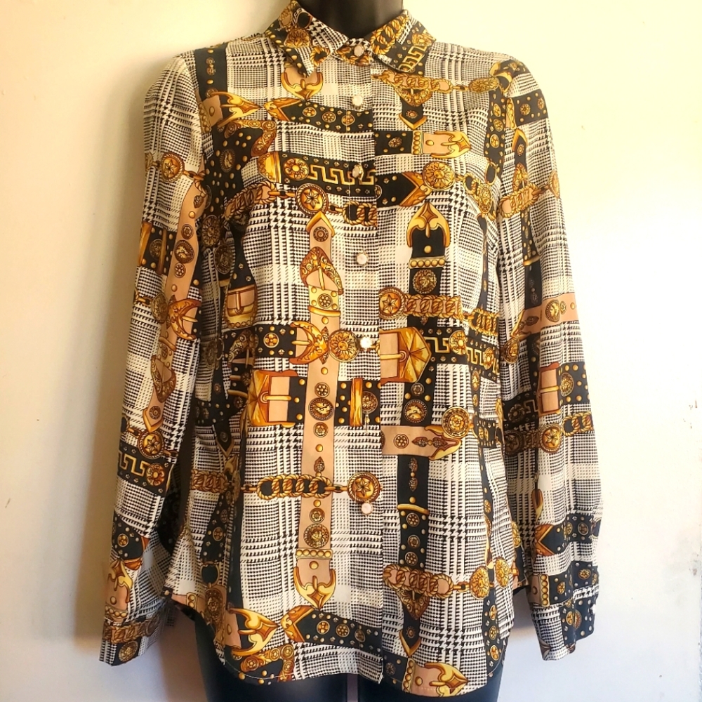 Botton down blouse